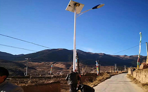 类乌齐智慧路灯安装必备设计要素：打造高效智能的城市照明系统