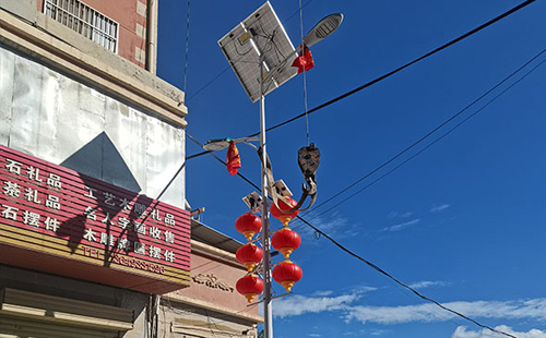 节能率翻倍：类乌齐智慧路灯选单灯控制器实战指南